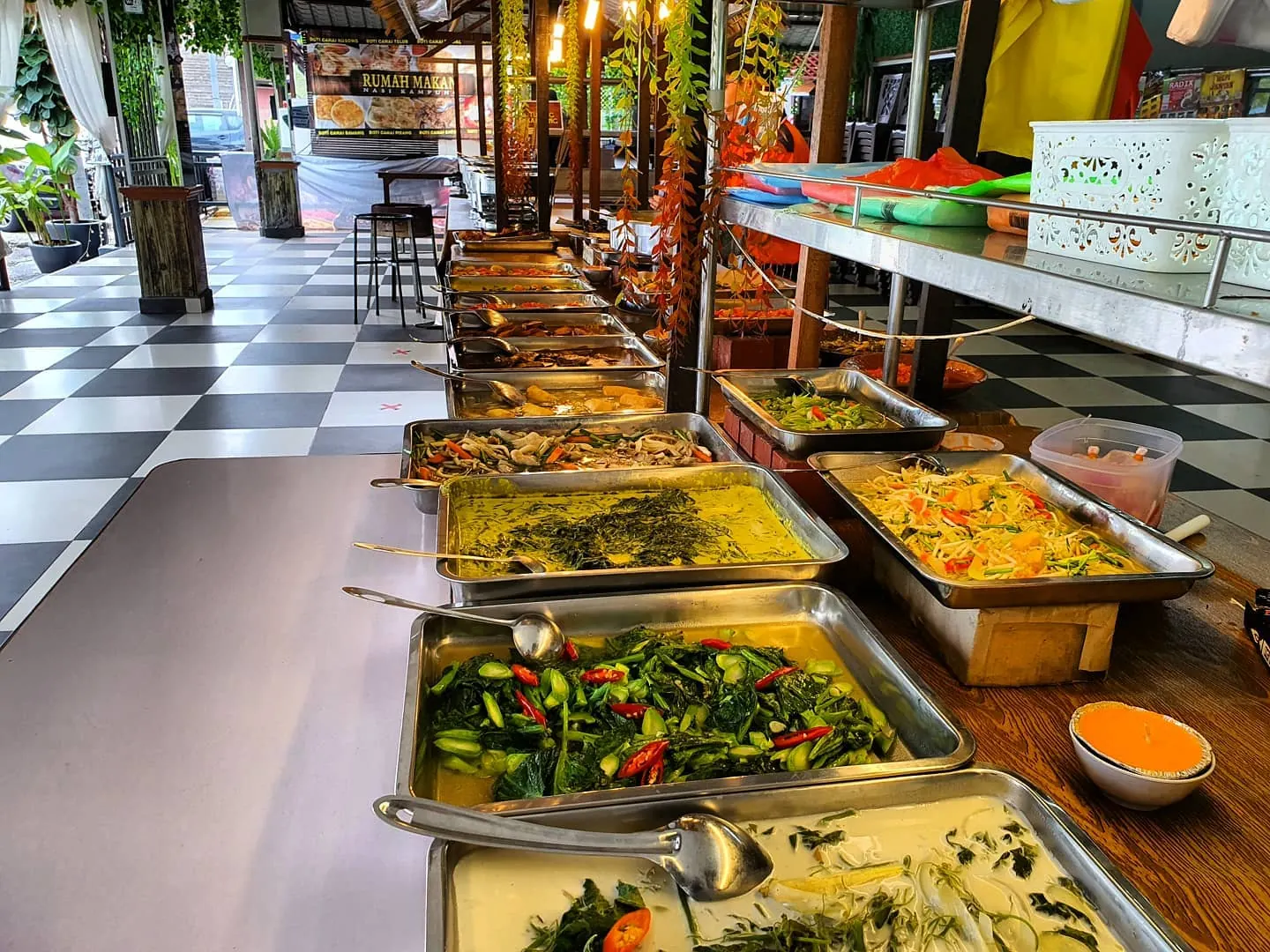 Rumah Makan Nasi Kampung menu hero